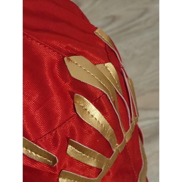Pro Wrestling Crate Exclusive Mistico /Red & Gold Edition Pre-owned Luchador WWE - Picture 5 of 6